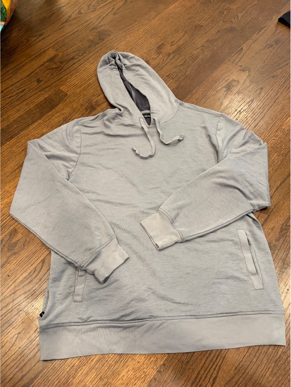 TravisMathew Light Gray Pullover Hoodie Large